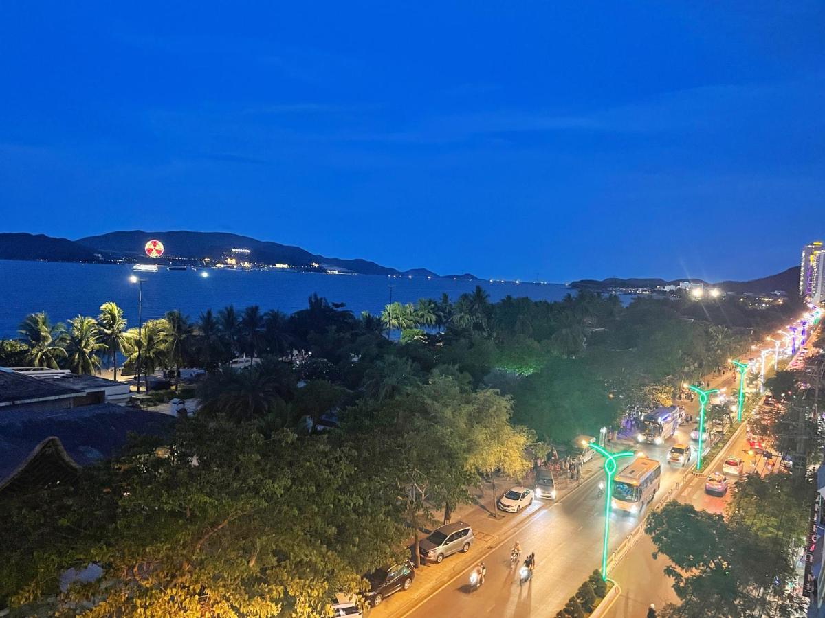Anh Minh - Manchester Hotel Nha Trang Eksteriør bilde